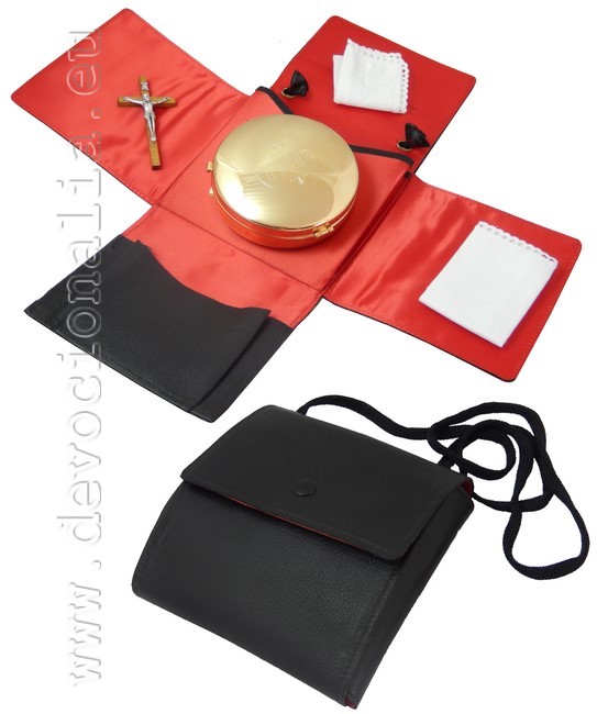 Pyx with leather case 13x14cm