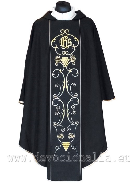 Chasuble Black  - embroidery