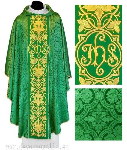 Chasuble green - embroidery IHS + flowers