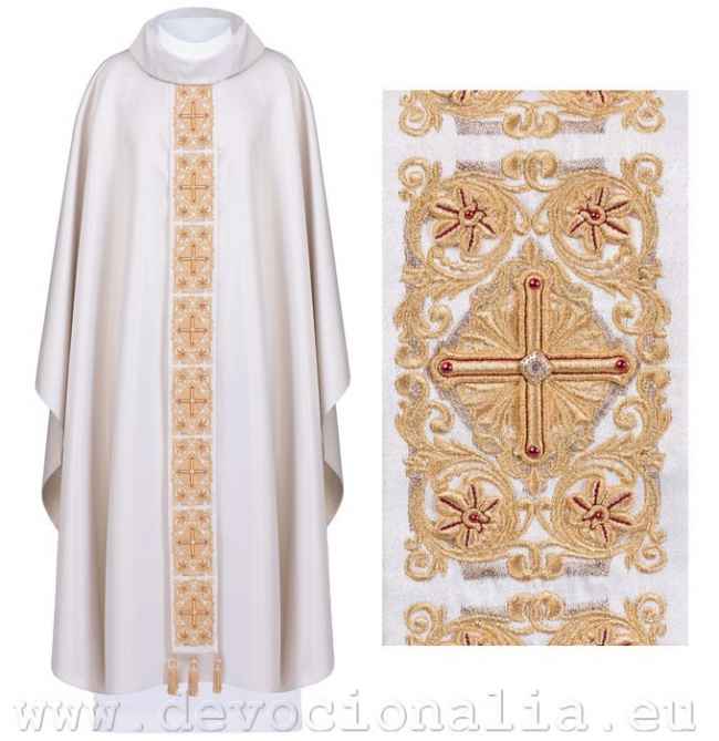 Chasuble with embroidery - 7011LE